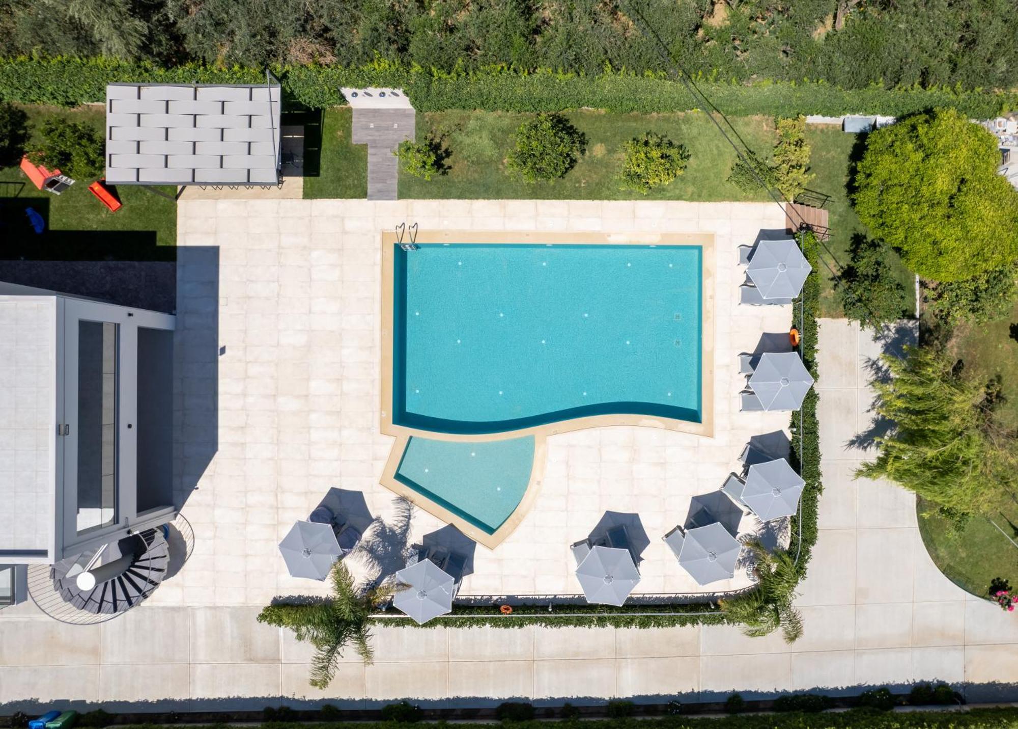 Destino Luxury Apts Rétino
